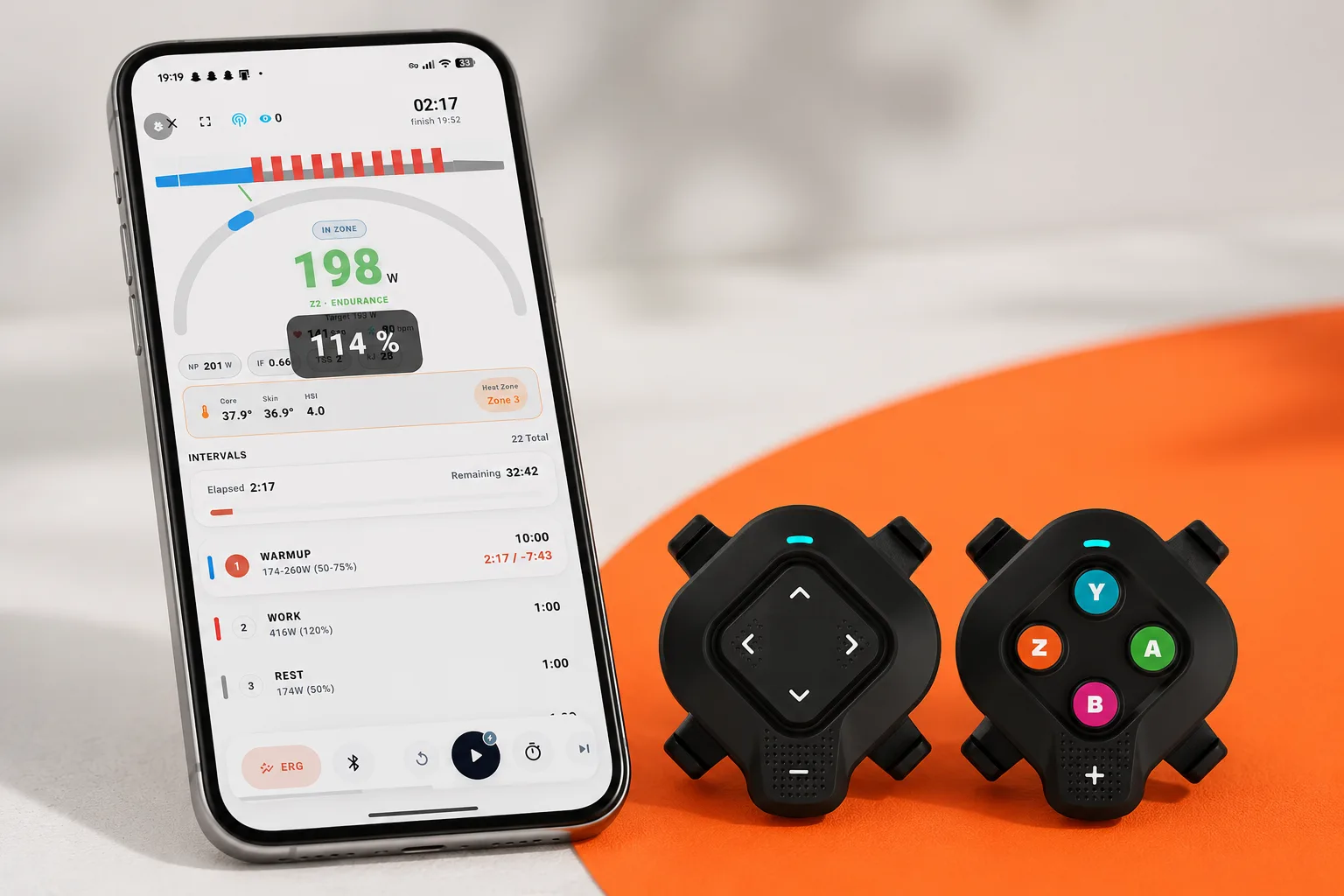 Zwift Click v1 und v2 Controller neben einem Smartphone mit laufendem ENDURE-Workout